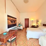 Feriehus Atelier Guest House, Arte E Vacanze In Sicilia